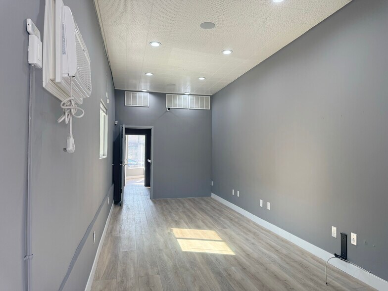More Photos Of 2221-2225 W Olive Ave, Burbank Office Residential For Sale