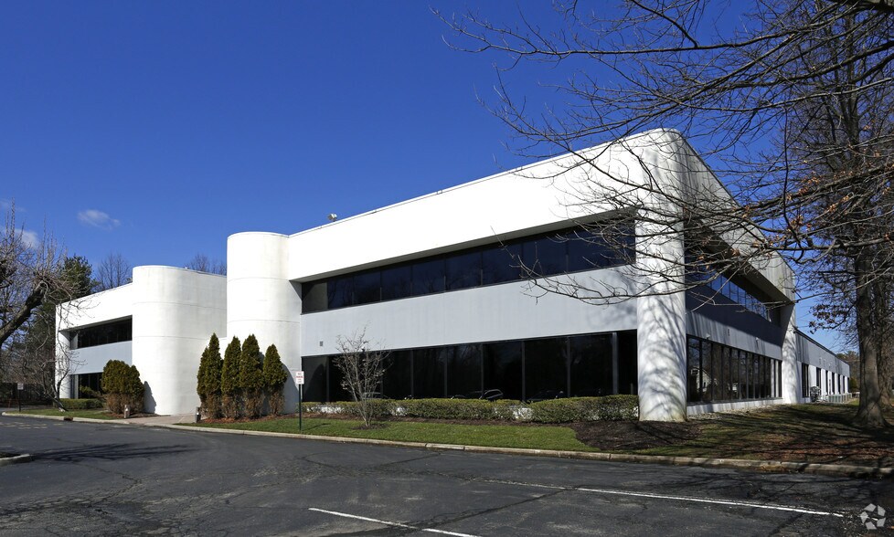 More Photos Of 107 Monmouth Rd, West Long Branch Medical For Lease