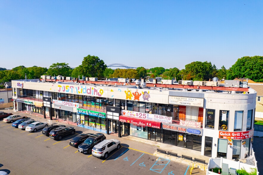 Primary Photo Of 1267 Forest Ave, Staten Island Unknown For Lease
