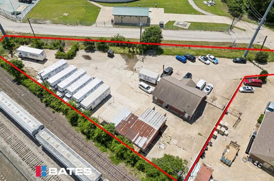Primary Photo Of 423 Gautney St, Garland Showroom For Sale