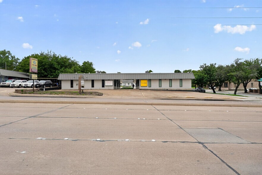 Primary Photo Of 401 W Centerville Rd, Garland Office For Sale