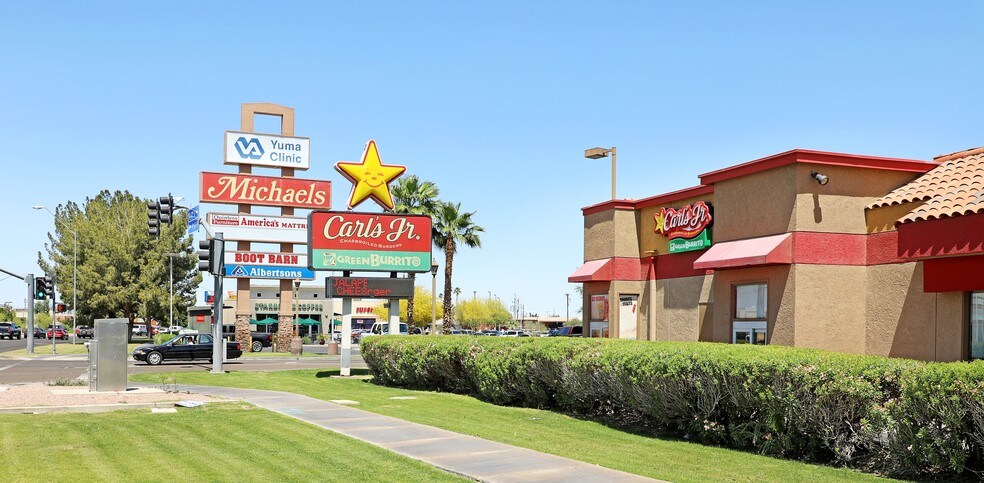 More Photos Of 3105-3121 S 4th Ave, Yuma Storefront For Sale