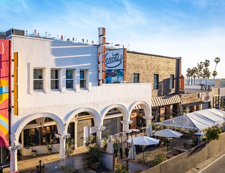 More Photos Of 62-66 Windward Ave, Venice Storefront Retail Office For Lease