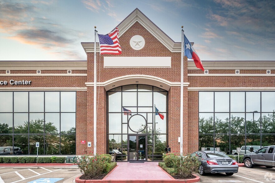 More Photos Of 1150 Clear Lake City Blvd, Houston Medical For Lease