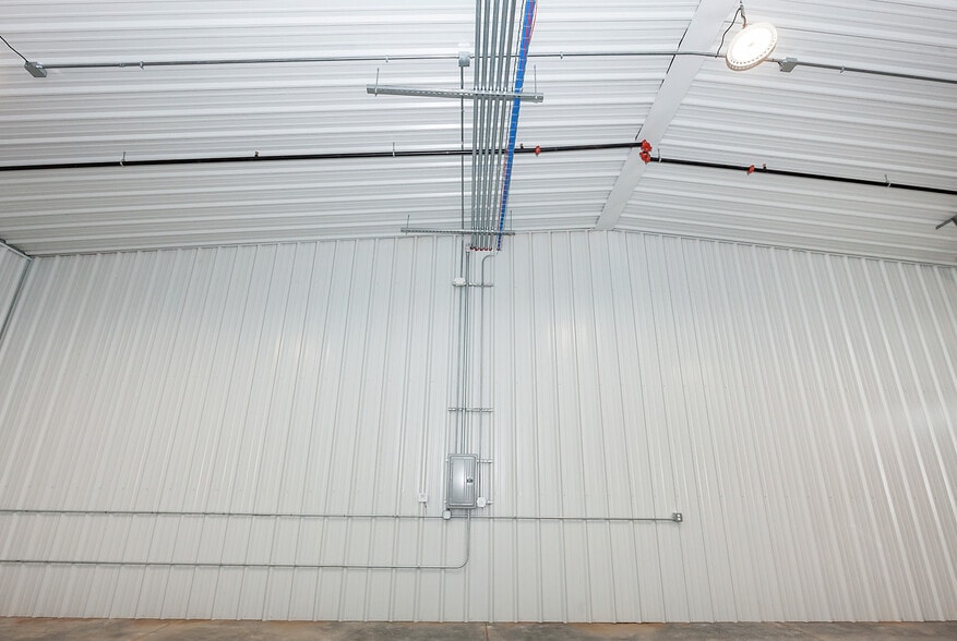 More Photos Of 1585 NW Gettysburg Ln, Waukee Flex For Sale