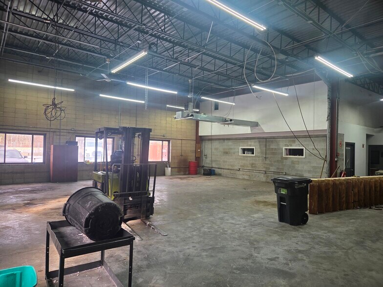 More Photos Of 22 Robert Bonazzoli Ave, Hudson Land For Lease