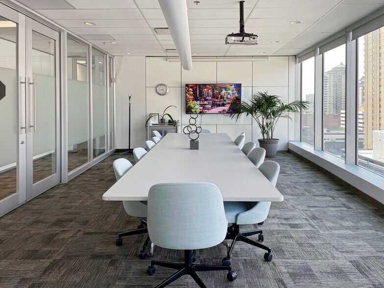 More Photos Of 903 8th Ave SW, Calgary Coworking Space