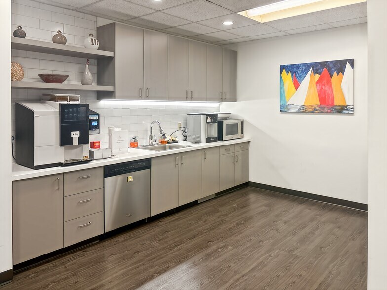 More Photos Of 1266 E Main St, Stamford Coworking Space