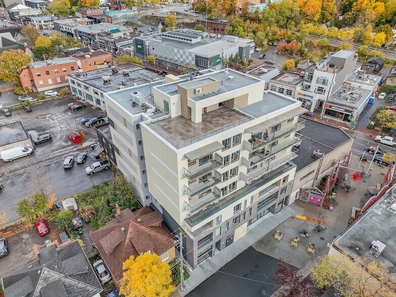 More Photos Of 399 Winston Av, Ottawa Apartments For Lease