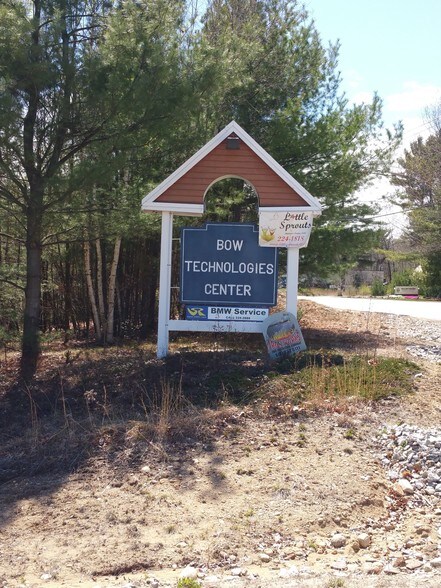 More Photos Of 3 Robinson Rd, Bow Light Distribution For Lease