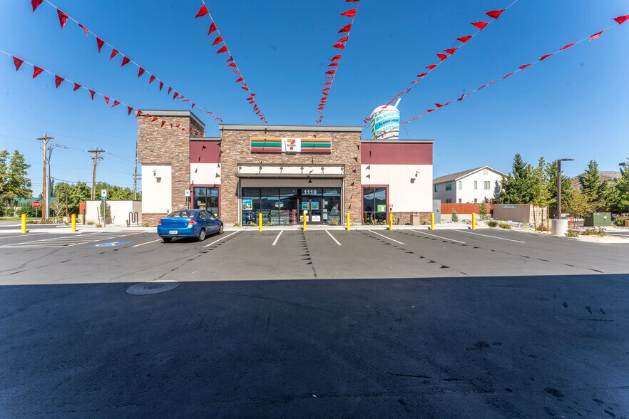 More Photos Of 1110 S Rock Blvd, Reno Convenience Store For Sale