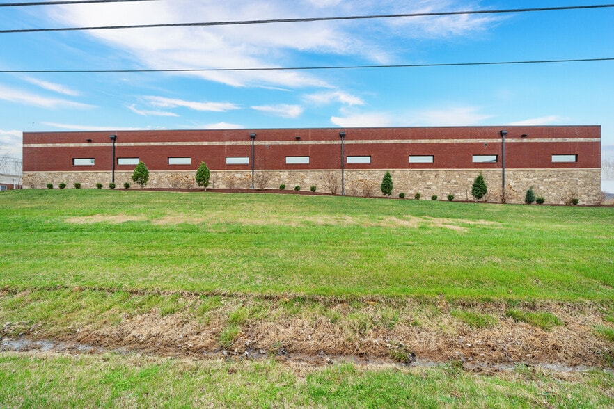 More Photos Of 3110 Fairview Dr, Owensboro Healthcare For Sale
