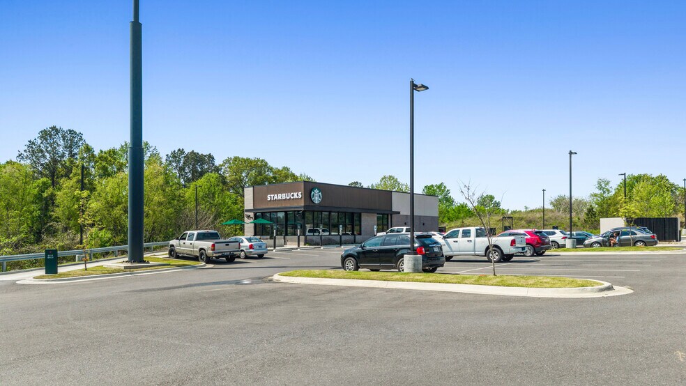 More Photos Of 2031 Oliver Lancaster Blvd, Rockport Freestanding For Sale