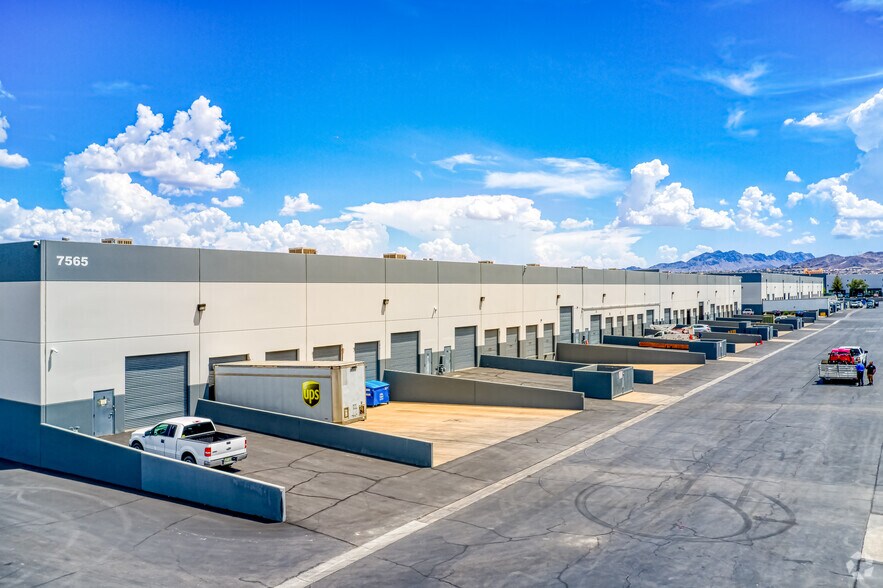 More Photos Of 7685 Commercial Way, Henderson Unknown For Lease