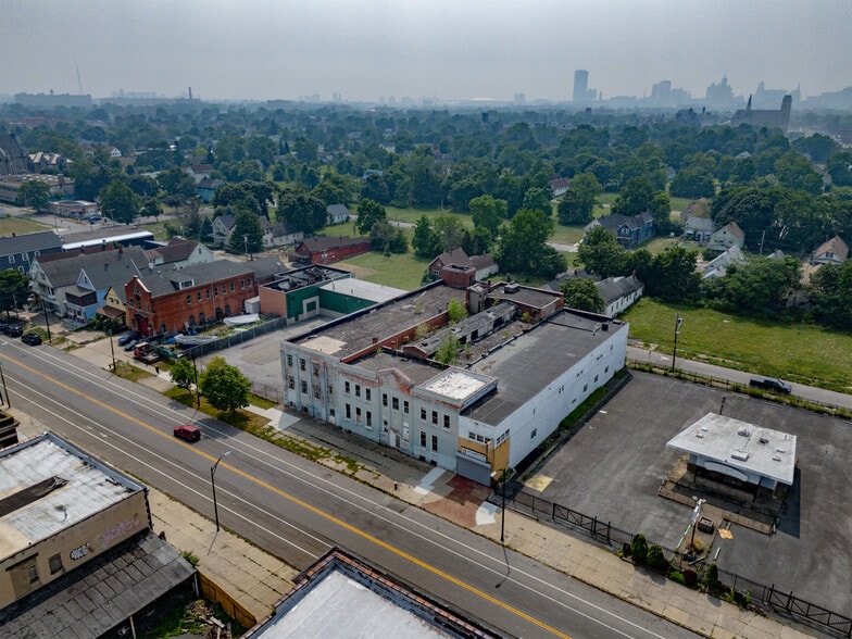 Primary Photo Of 662 Fillmore Ave, Buffalo Industrial For Sale