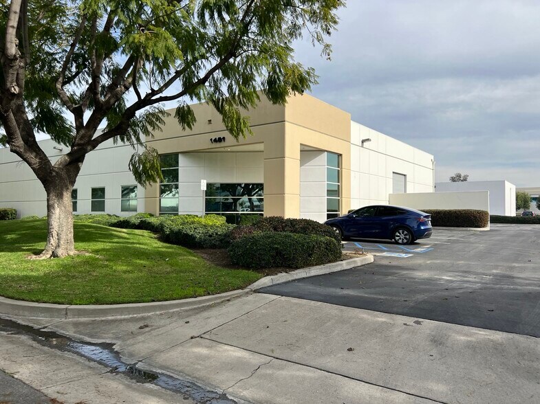 More Photos Of 1461 S Balboa Ave, Ontario Warehouse For Lease