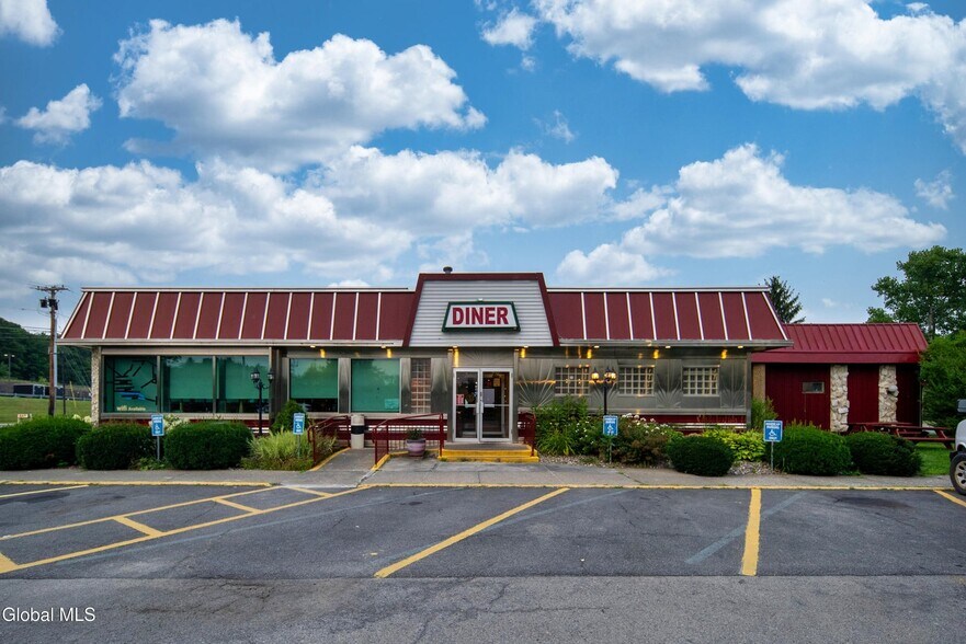 Primary Photo Of 855 Hoosick St, Troy Restaurant For Sale