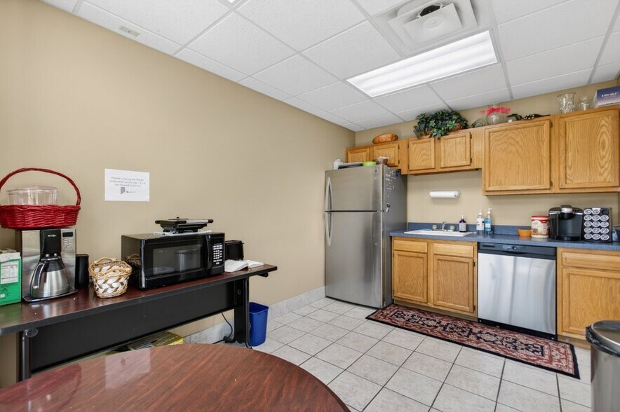 More Photos Of 12276 San Jose Blvd, Jacksonville Medical For Sale