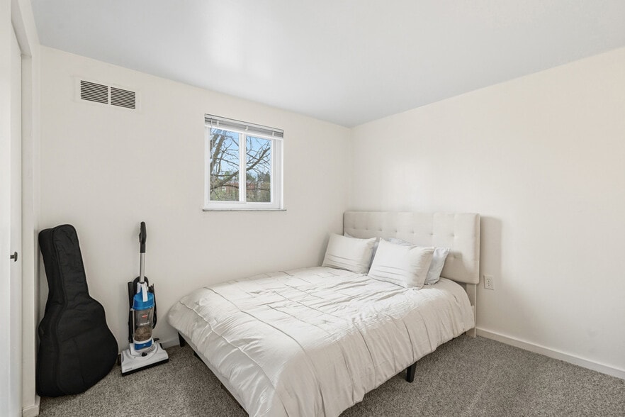More Photos Of 3801 Hilpert St, Pittsburgh Apartments For Sale
