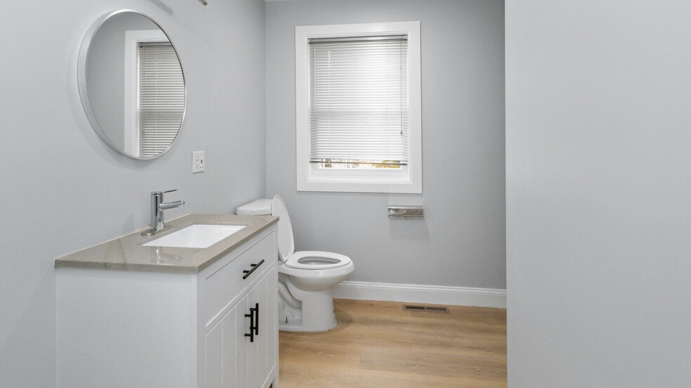 More Photos Of 104 Bridge Rd, Salisbury Loft Creative Space For Lease