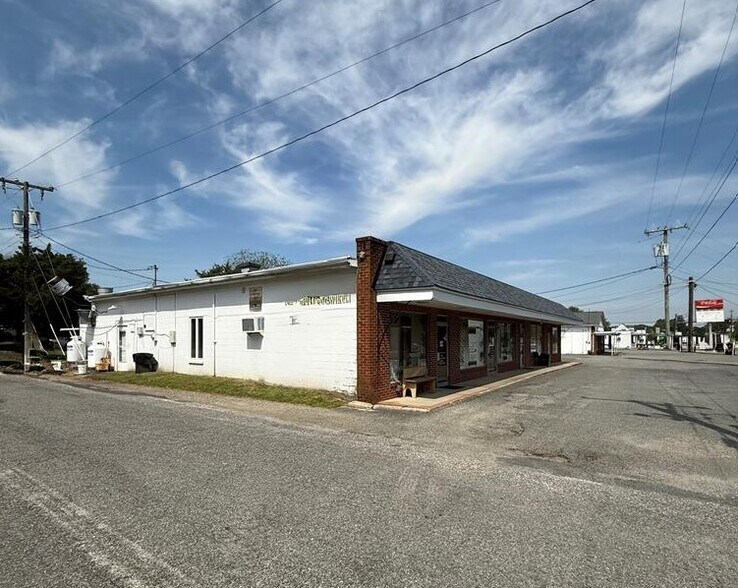 More Photos Of 5422 Mary Ball Rd, Lancaster Storefront For Sale