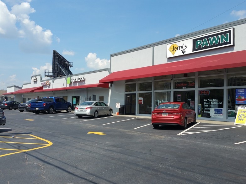 More Photos Of 2423 Piedmont Rd NE, Atlanta Unknown For Lease