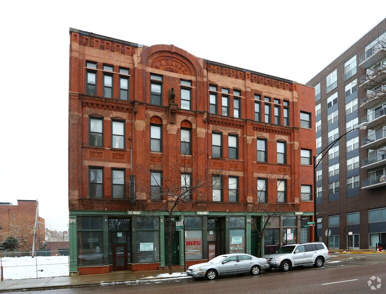 More Photos Of 315-319 W North Ave, Chicago Apartments For Lease