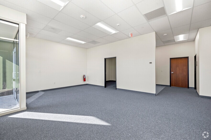 More Photos Of 5305 N Mays St, Georgetown Unknown For Lease