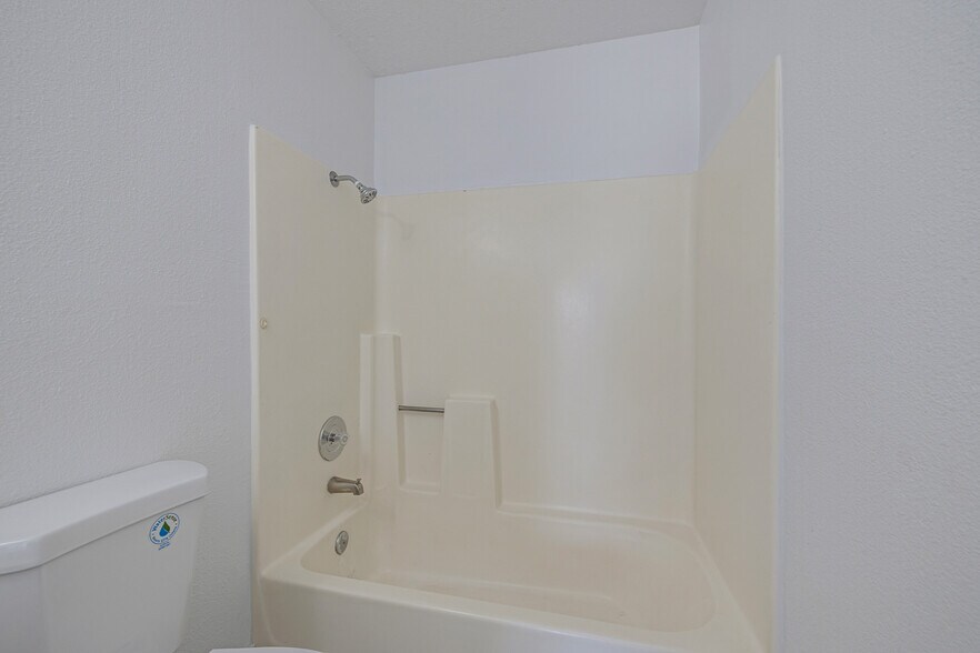 More Photos Of 126 E 1st North St, Mesquite Multifamily For Sale