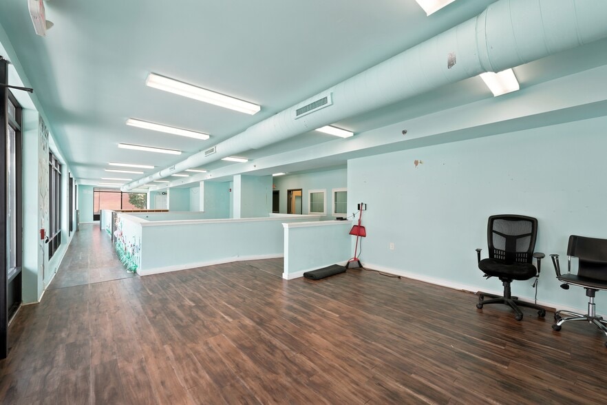 More Photos Of 512 E Girard Ave, Philadelphia Apartments For Lease