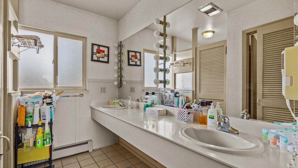 More Photos Of TBD E Main St, Montrose Hotel For Sale