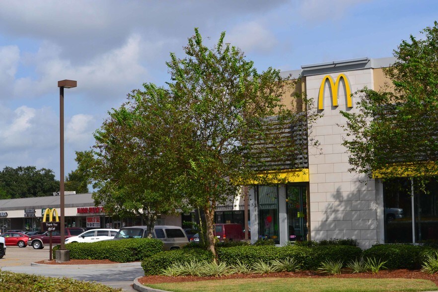 More Photos Of 6125-6425 Airline Dr, Metairie Unknown For Lease