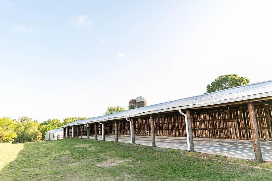 More Photos Of 4087 Coleman Dr, Alton Specialty For Sale