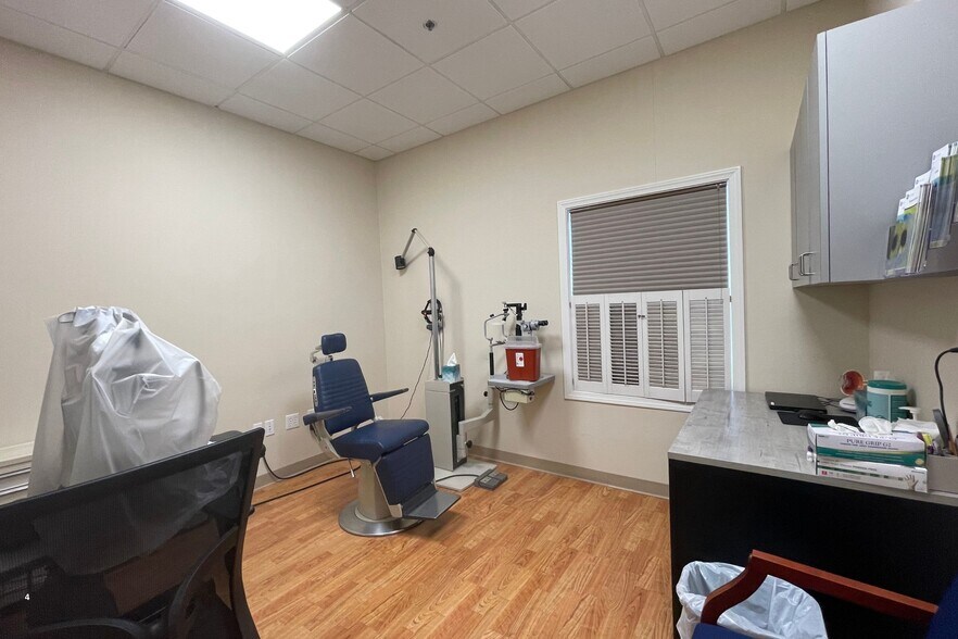 More Photos Of 2119 Post Rd, Fairfield Medical For Sale