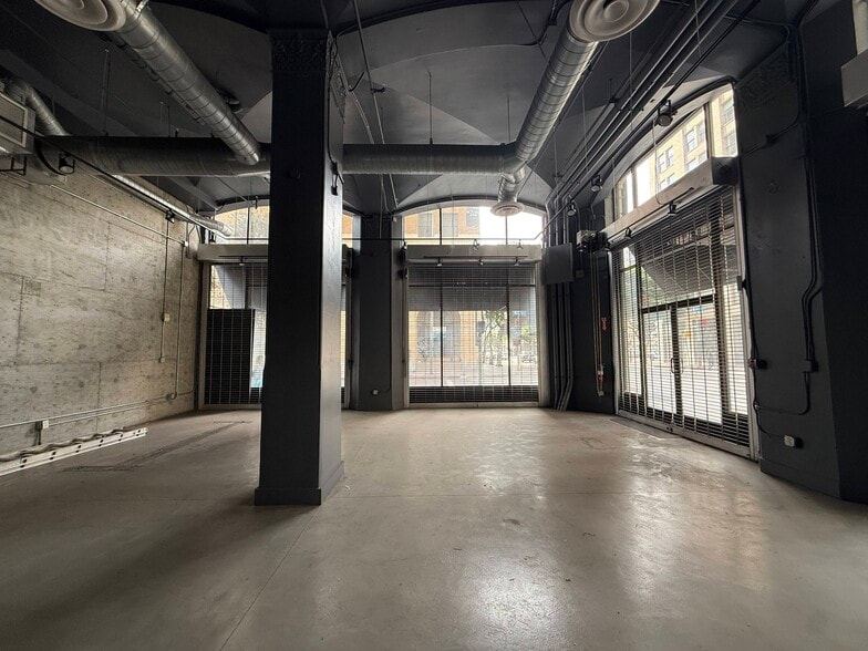 More Photos Of 758 S Spring St, Los Angeles Apartments For Lease