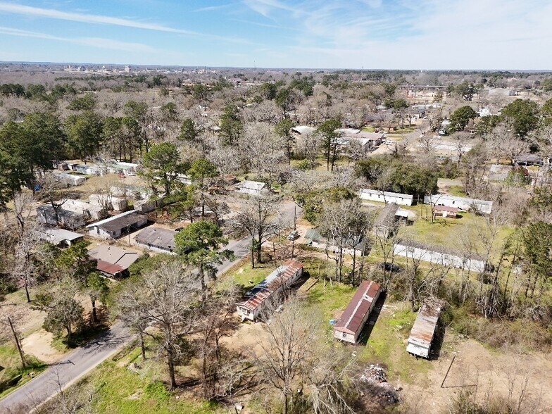 More Photos Of 220 Bayou Maria Rd Ln, Pineville Manufactured Housing Mobile Home Park For Sale