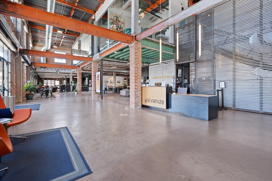 More Photos Of 515 E Grant St, Phoenix Office For Lease