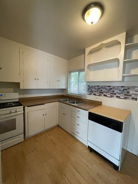 More Photos Of 1428 Uinta St, Denver Apartments For Sale