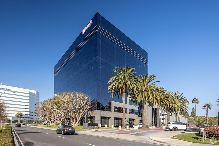 More Photos Of 4100 Newport Place Dr, Newport Beach Office For Lease
