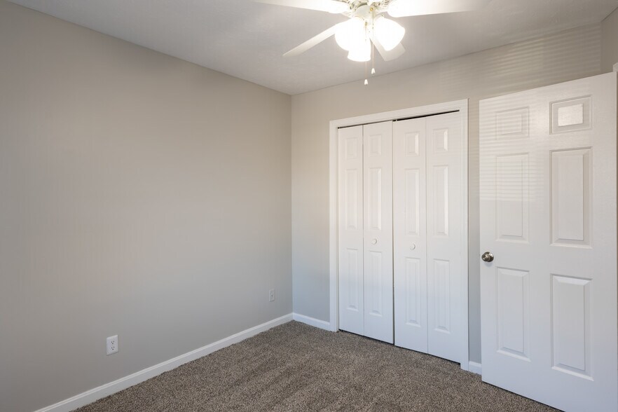 More Photos Of 3100 Orchard Manor Cir, Louisville Apartments For Sale