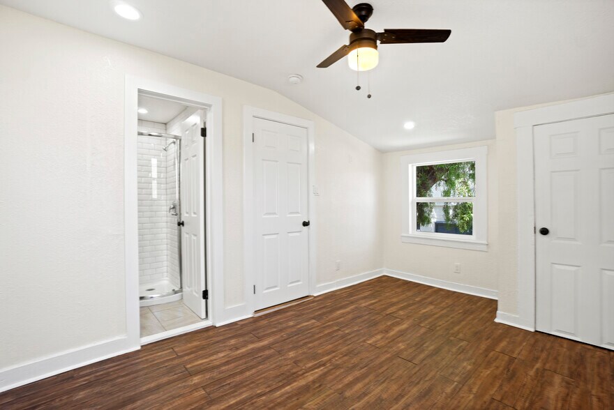 More Photos Of 343 N Occidental Blvd, Los Angeles Apartments For Sale