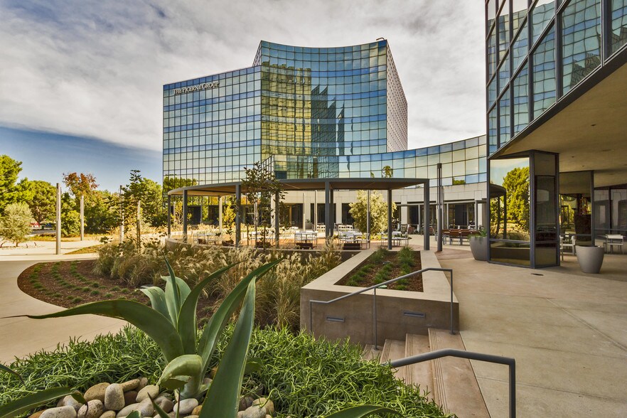 More Photos Of 5000 Birch St, Newport Beach Office For Lease