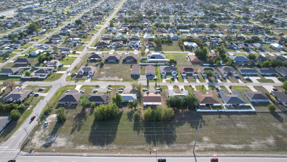 More Photos Of 1800 SW Santa Barbara Pl, Cape Coral Land For Sale