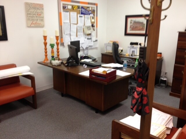 More Photos Of 431-433 W Broadway St, Muskogee Office For Lease
