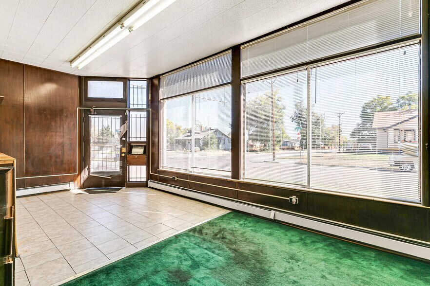 More Photos Of 3200 W 2nd Ave, Denver Office For Sale