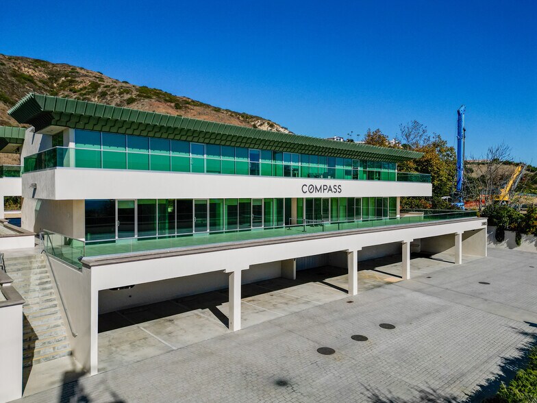 More Photos Of 24903 Pacific Coast Hwy, Malibu Office For Lease