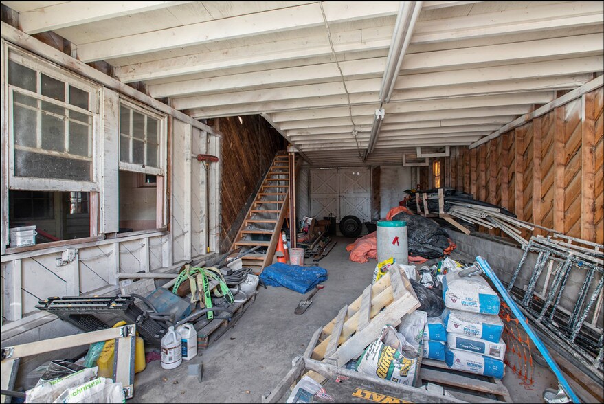 More Photos Of 13118 N Highland Cir, Littleton Warehouse For Lease