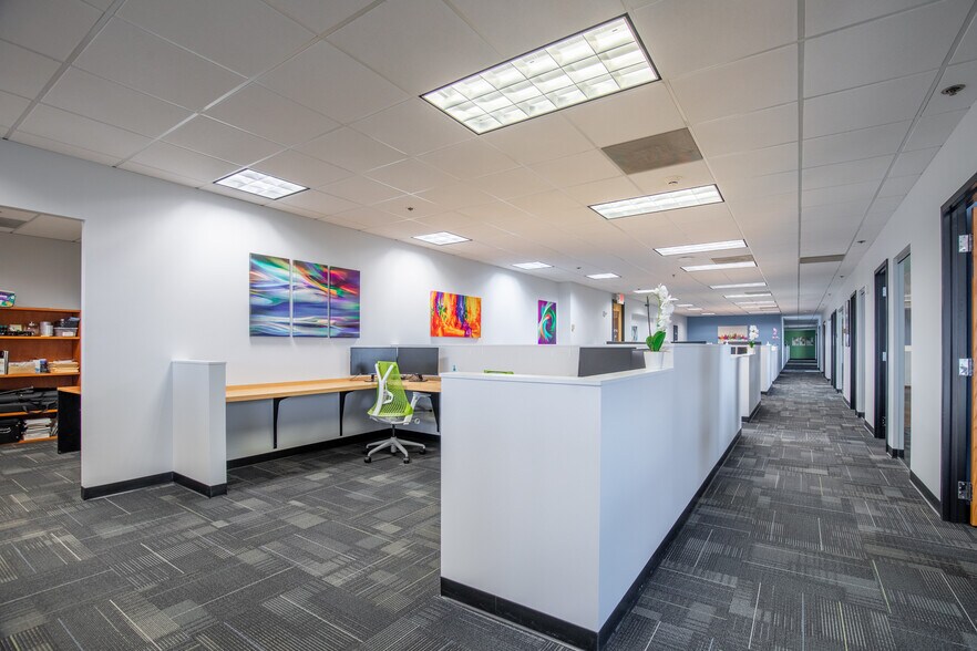 More Photos Of 9666 Olive Blvd, Olivette Office For Lease