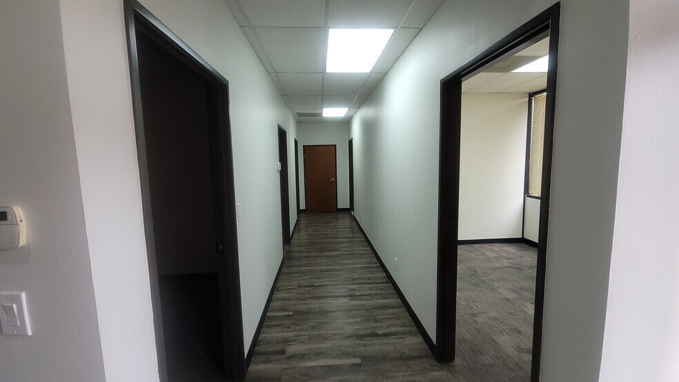 More Photos Of 1251 S Sherman St, Richardson Light Distribution For Lease
