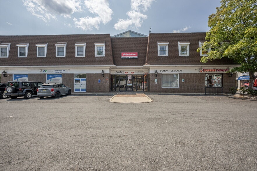 More Photos Of 125 Washington Ave, Dumont Storefront Retail Office For Lease